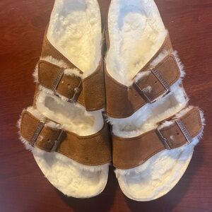 Brown Suede Women's Sandals with Faux Fur Lining NWOT